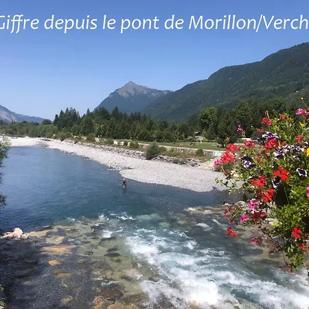 - La Combe - Entre Lacs Et Montagnes *